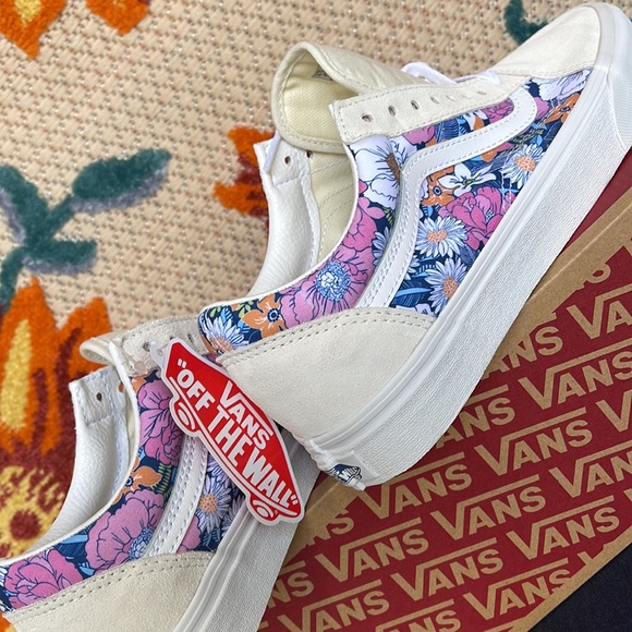 Vans Old Skool Retro Floral Multi/True White WMNS sneakers - Picture 15 of 16